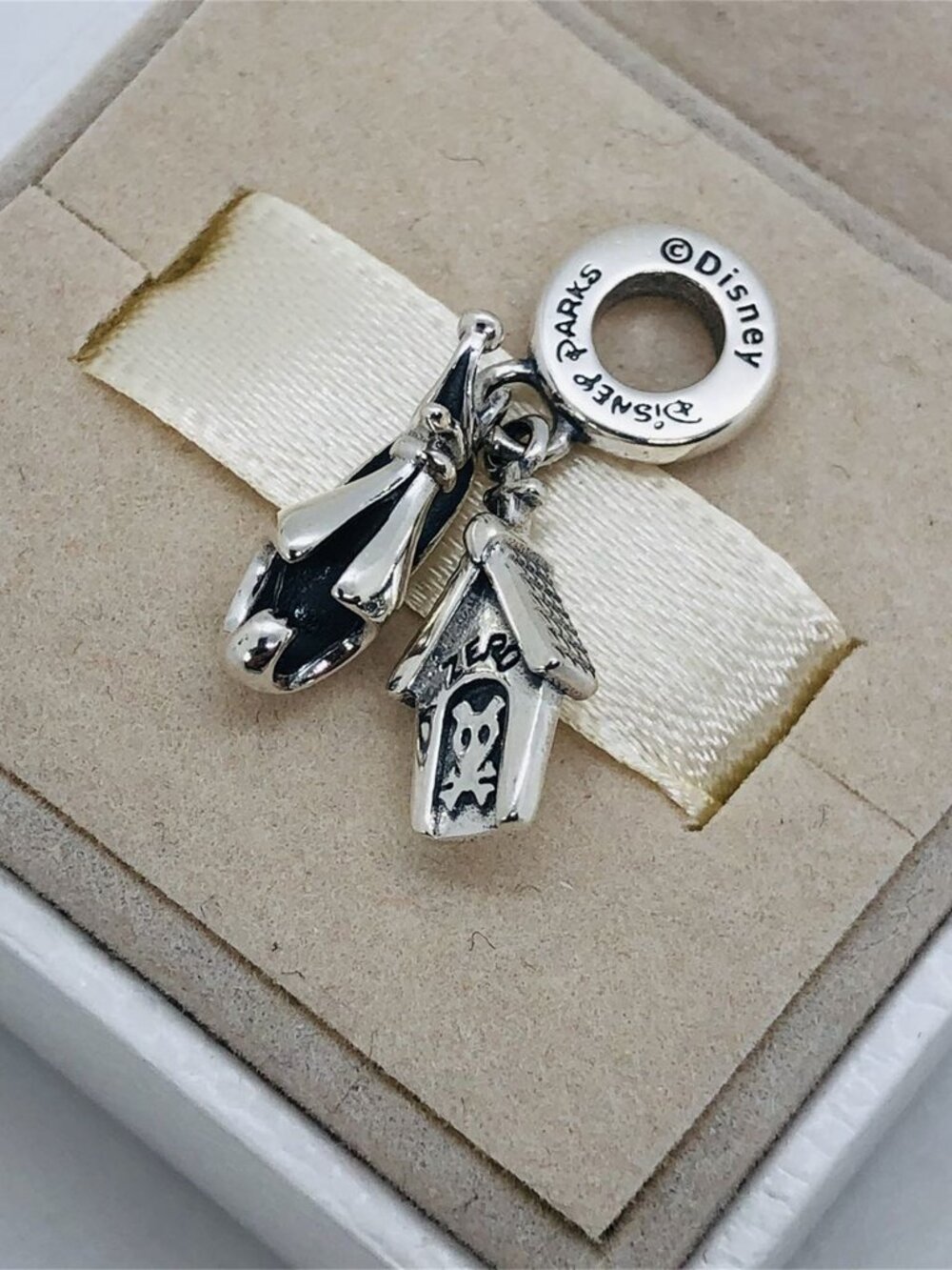 ✨🔥 Pandora Disney Zero Nightmare Before Christmas Charm - Picture 3 of 5